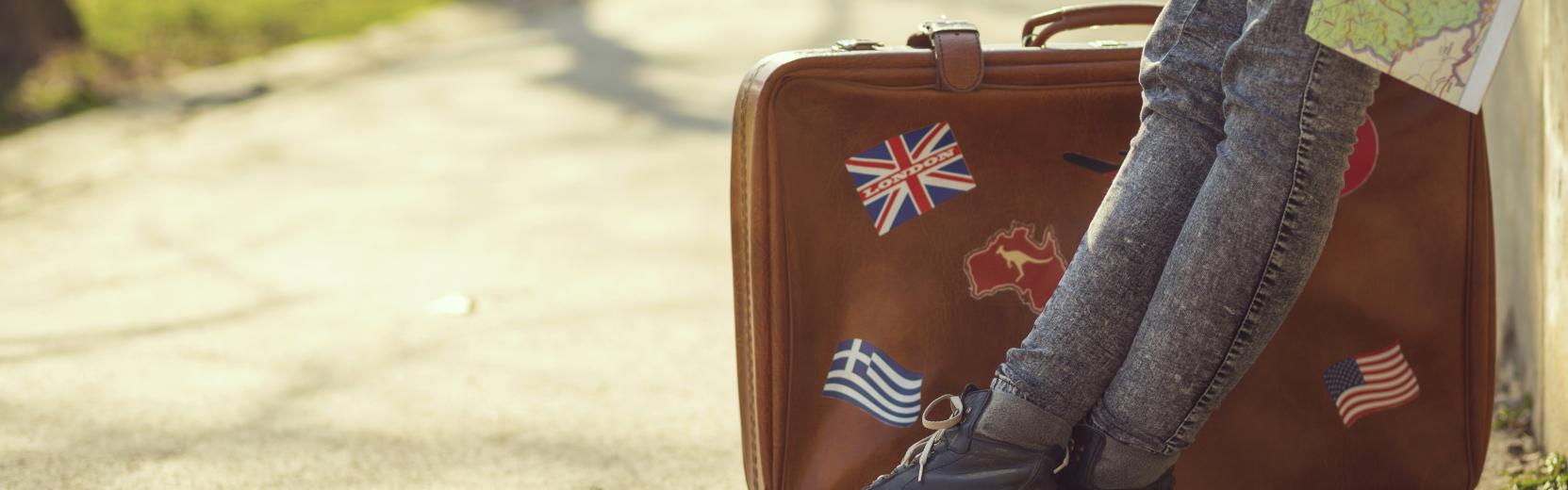 Cost for an au pair stay au-pair-trip-suitcase