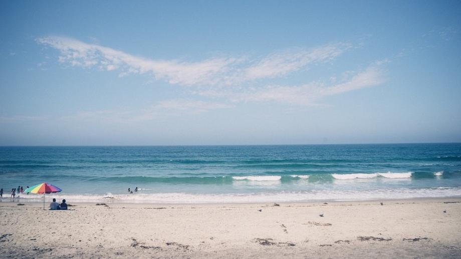 Enjoy the Sunshine Coast beach in australia